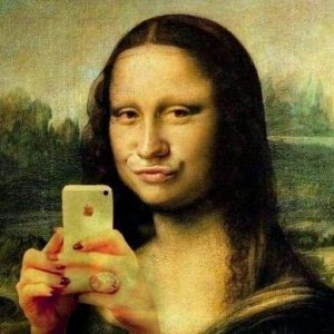 mona lisa selfie